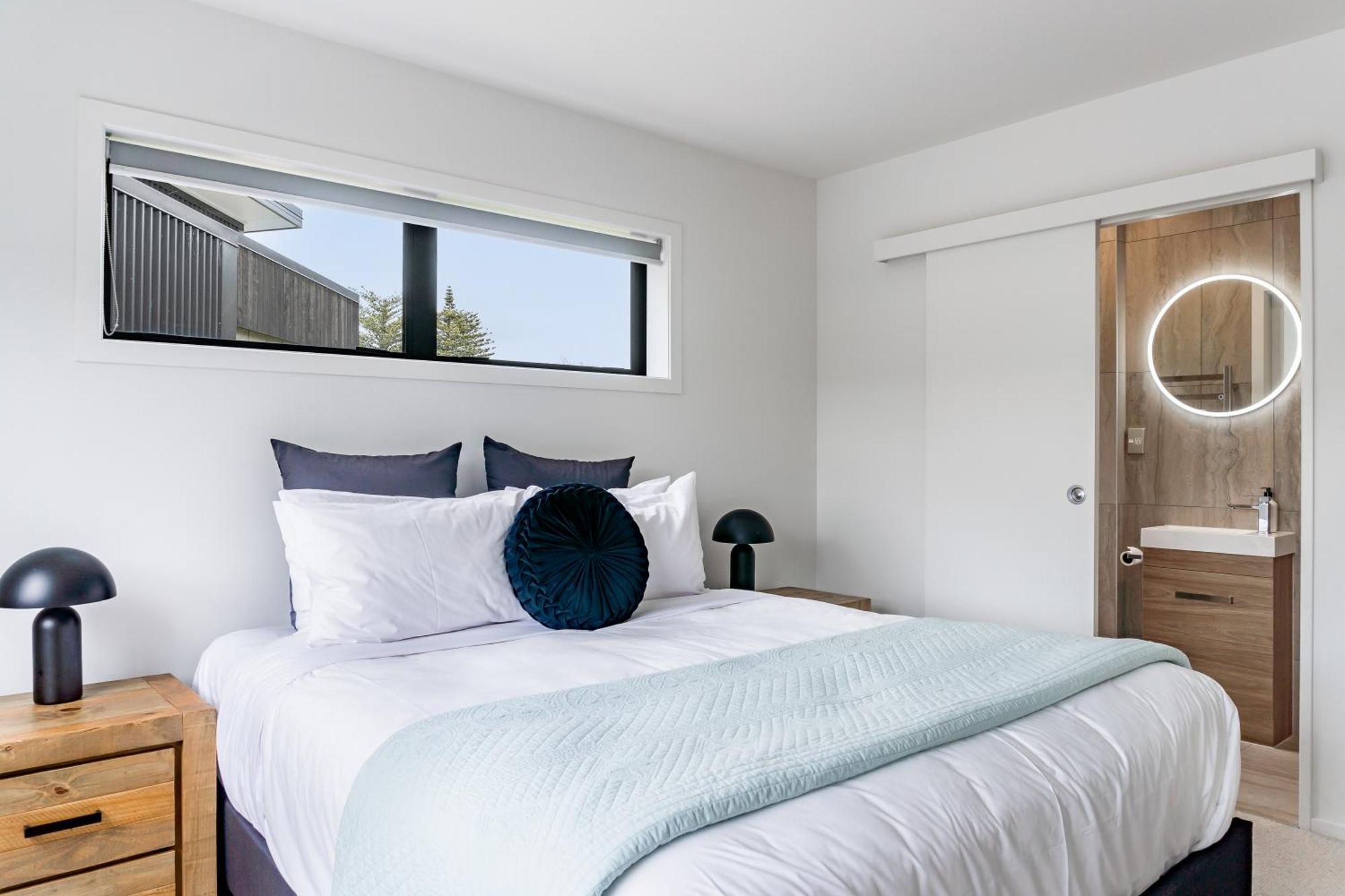 Okiwi Landing Apartman Raglan Kültér fotó
